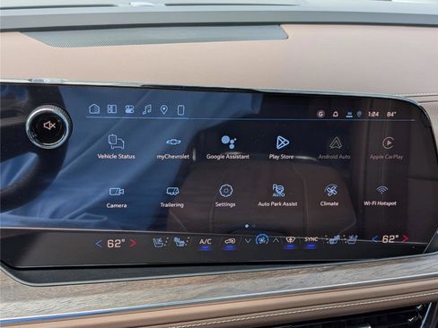 New 2026 Chevrolet Suburban High Country AWD/4WD image 29