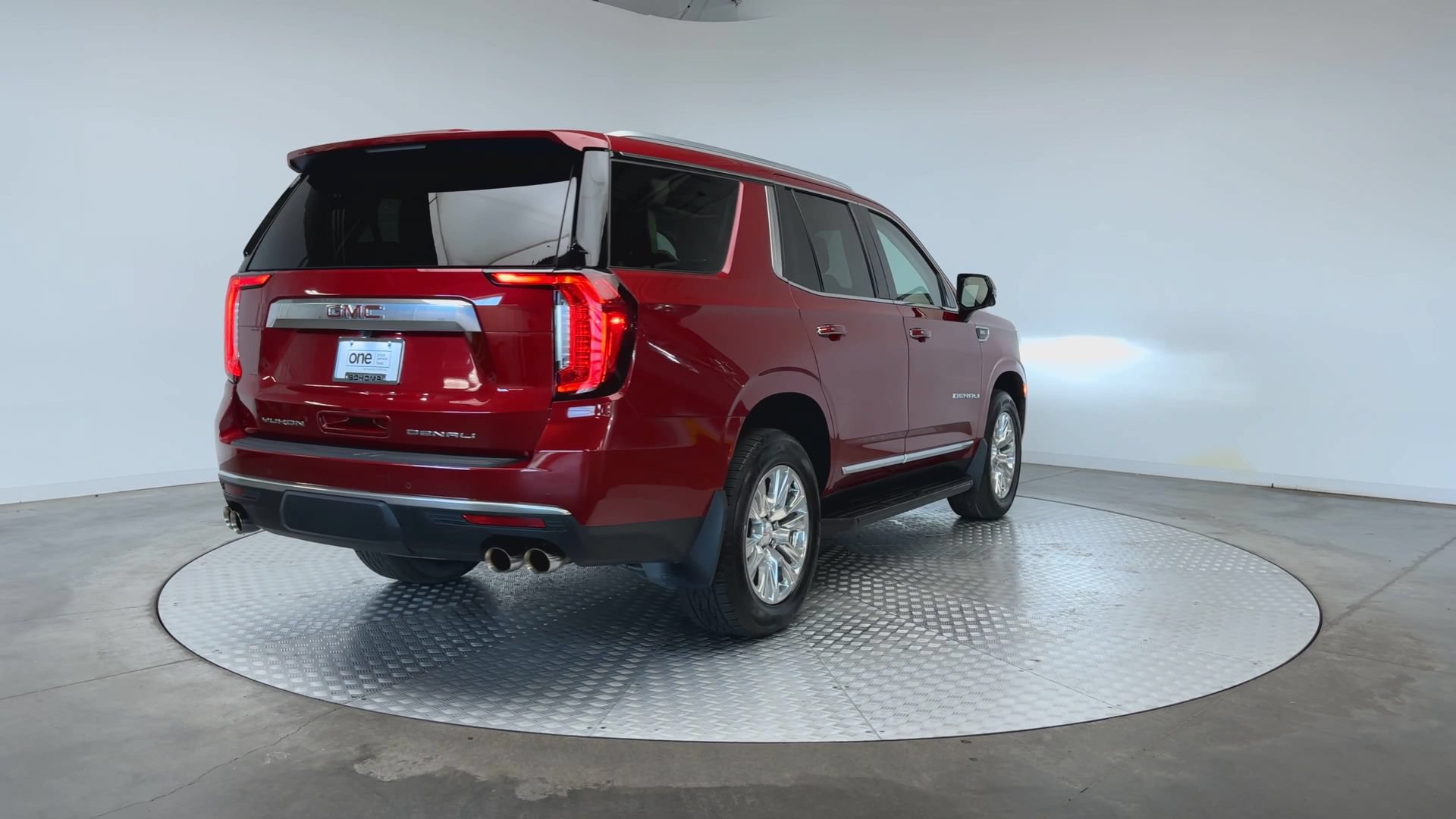 Used 2021 GMC Yukon Denali AWD/4WD image 8