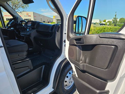 Used 2023 RAM ProMaster 1500 w/ Driver Convenience Group FWD image 22