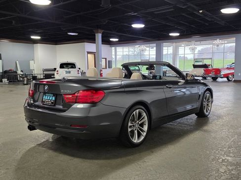 Used 2017 BMW 430i xDrive Convertible image 4
