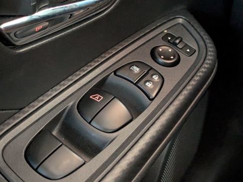 Certified 2025 Nissan Versa SV w/ Trunk Package FWD image 22