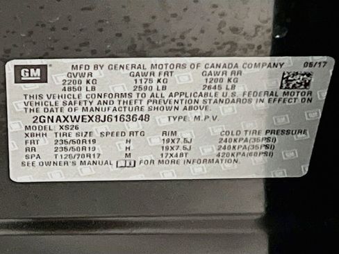 Used 2018 Chevrolet Equinox Premier AWD/4WD image 34