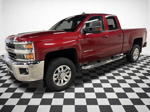 Used 2018 Chevrolet Silverado 2500 LT w/ All Star Edition image 4