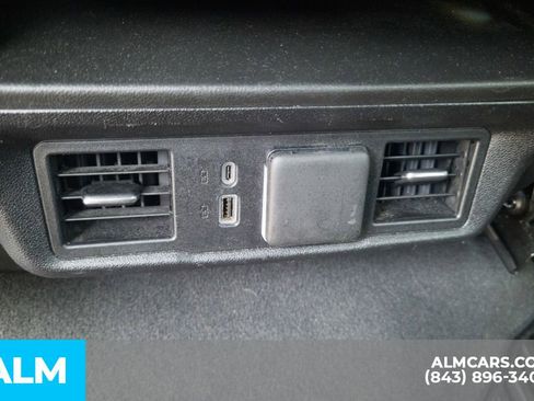 Used 2025 Chevrolet Silverado 1500 LT RWD image 24