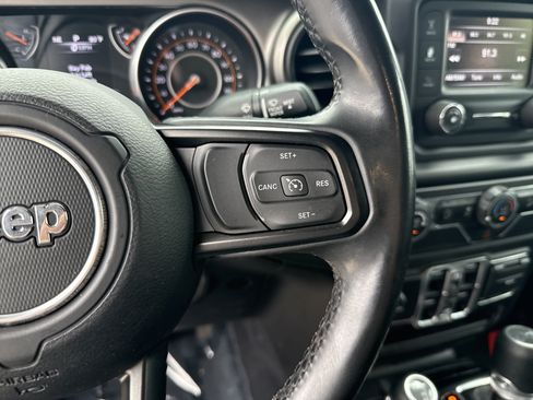 Used 2020 Jeep Wrangler Unlimited Sport S AWD/4WD image 19