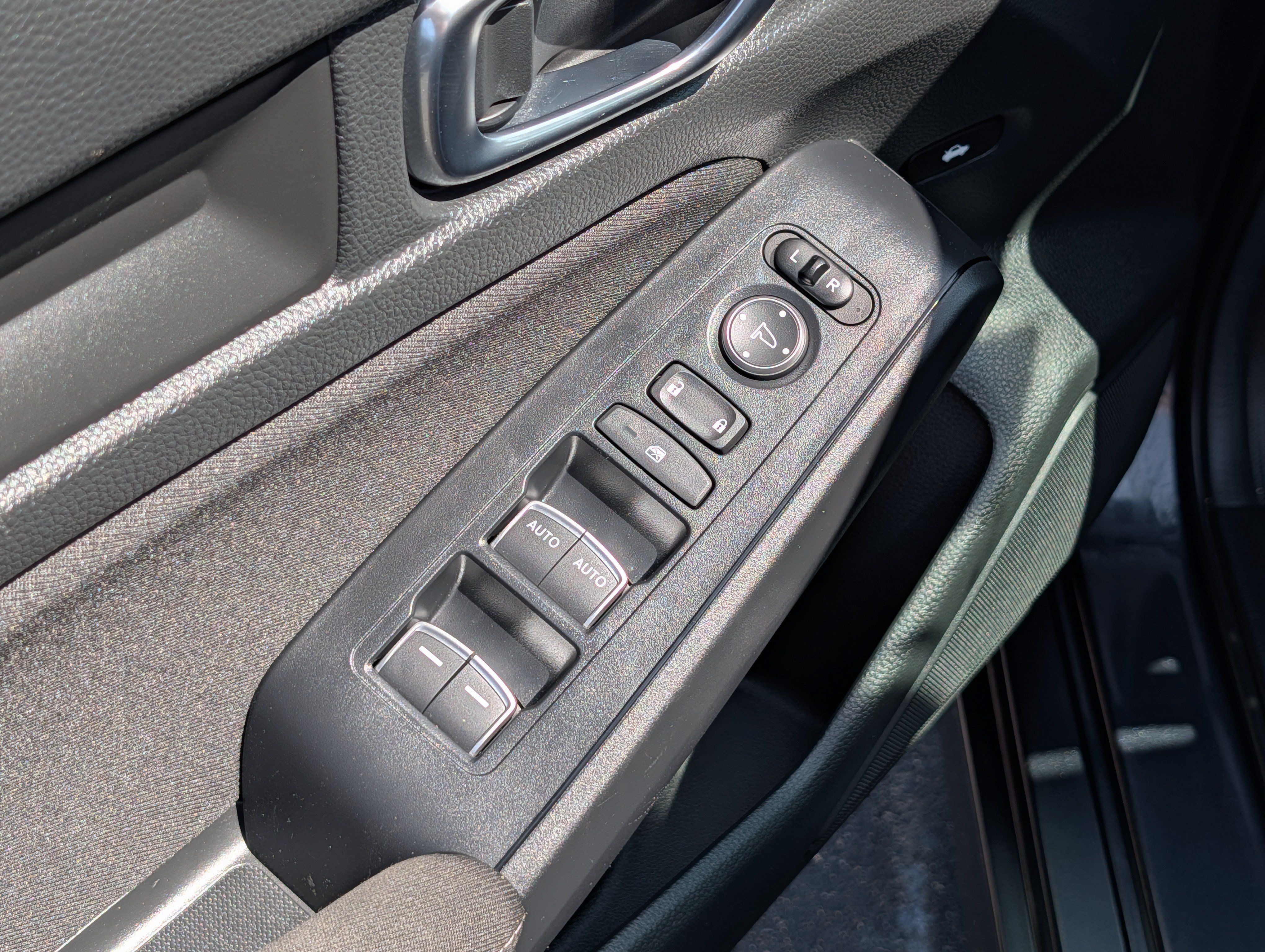 Used 2025 Honda Civic LX image 19