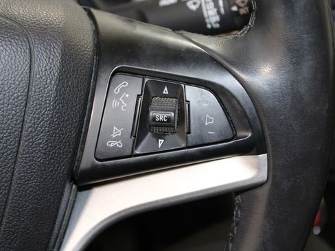 Used 2020 Chevrolet Trax Premier image 35