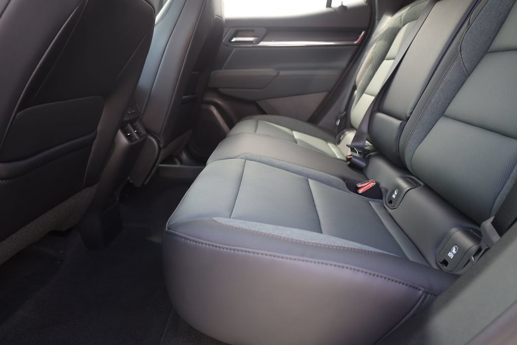 New 2027 GMC Terrain AT4 w/ Convenience Package III AWD/4WD image 19