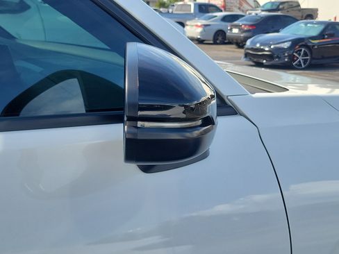Used 2024 Honda HR-V Sport image 10