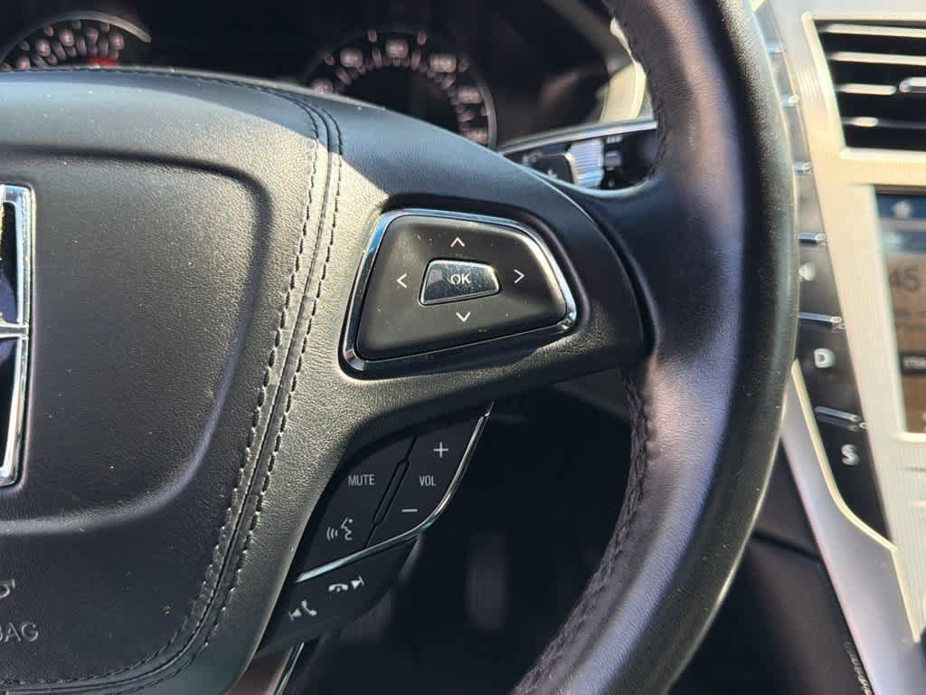 Used 2017 Lincoln MKZ Premiere FWD image 29