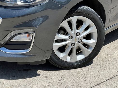 Used 2019 Chevrolet Spark LT FWD image 9