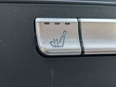 Used 2013 Mercedes-Benz ML 350 4MATIC image 24