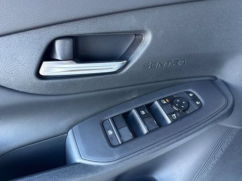 New 2026 Nissan Sentra SV w/ SV Convenience Package FWD image 8