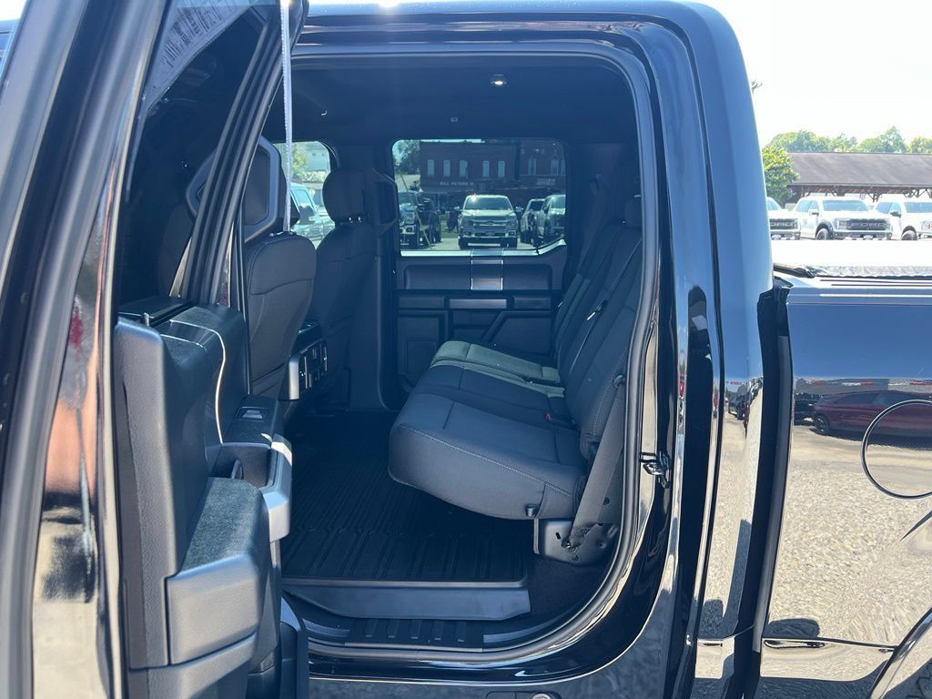 Used 2020 Ford F150 XLT w/ Equipment Group 302A Luxury AWD/4WD image 16