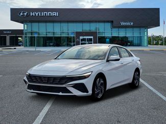 New 2026 Hyundai Elantra Limited FWD video 1