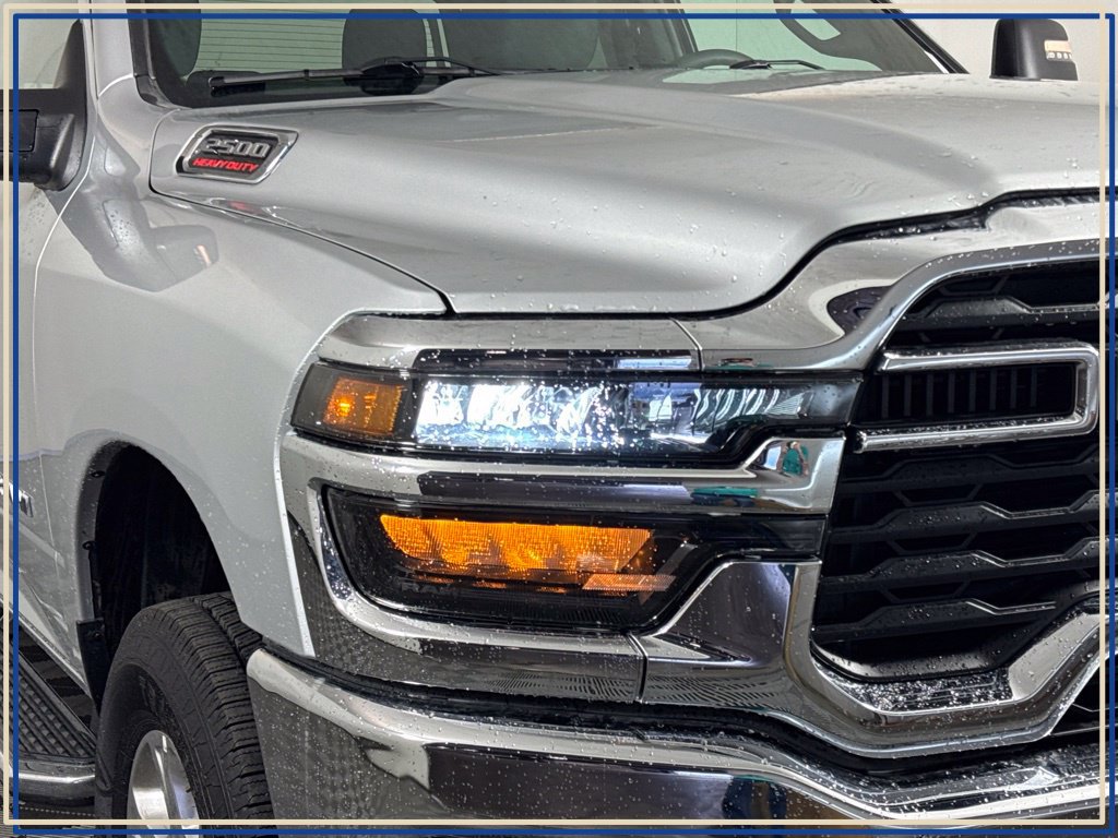 Certified 2026 RAM 2500 Big Horn AWD/4WD image 7