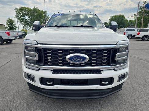 Used 2024 Ford F450 Platinum AWD/4WD image 4
