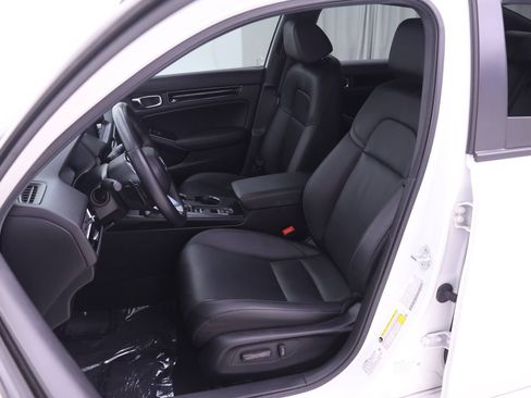 Used 2025 Honda Civic Sport image 4