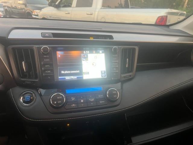 Used 2018 Toyota RAV4 Limited w/ All Weather Liner Package AWD/4WD image 12
