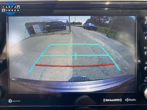 Used 2020 Toyota Highlander LE image 36