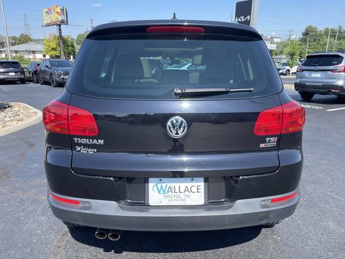 Used 2017 Volkswagen Tiguan Wolfsburg Edition AWD/4WD image 5