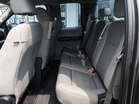 Used 2015 Ford F150 XL w/ Equipment Group 101A Mid RWD image 7
