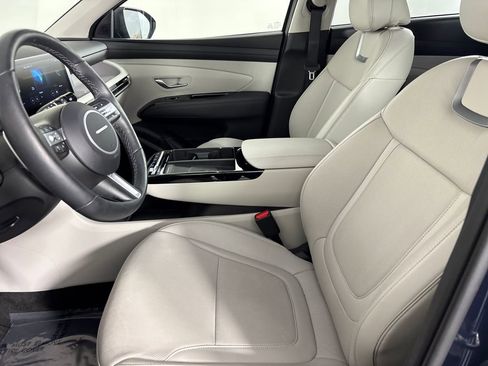 Used 2025 Hyundai Tucson Limited image 8