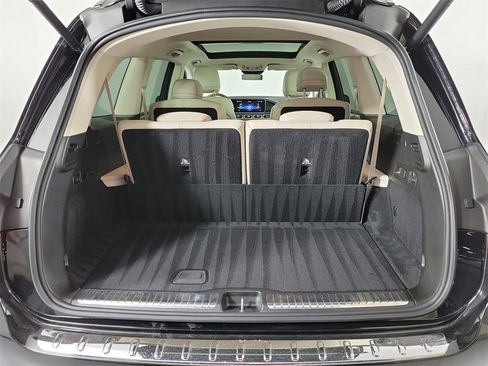 Used 2022 Mercedes-Benz GLS 450 4MATIC image 8