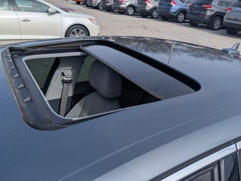 Used 2017 Audi A4 2.0T Premium Plus w/ Premium Plus Package image 9