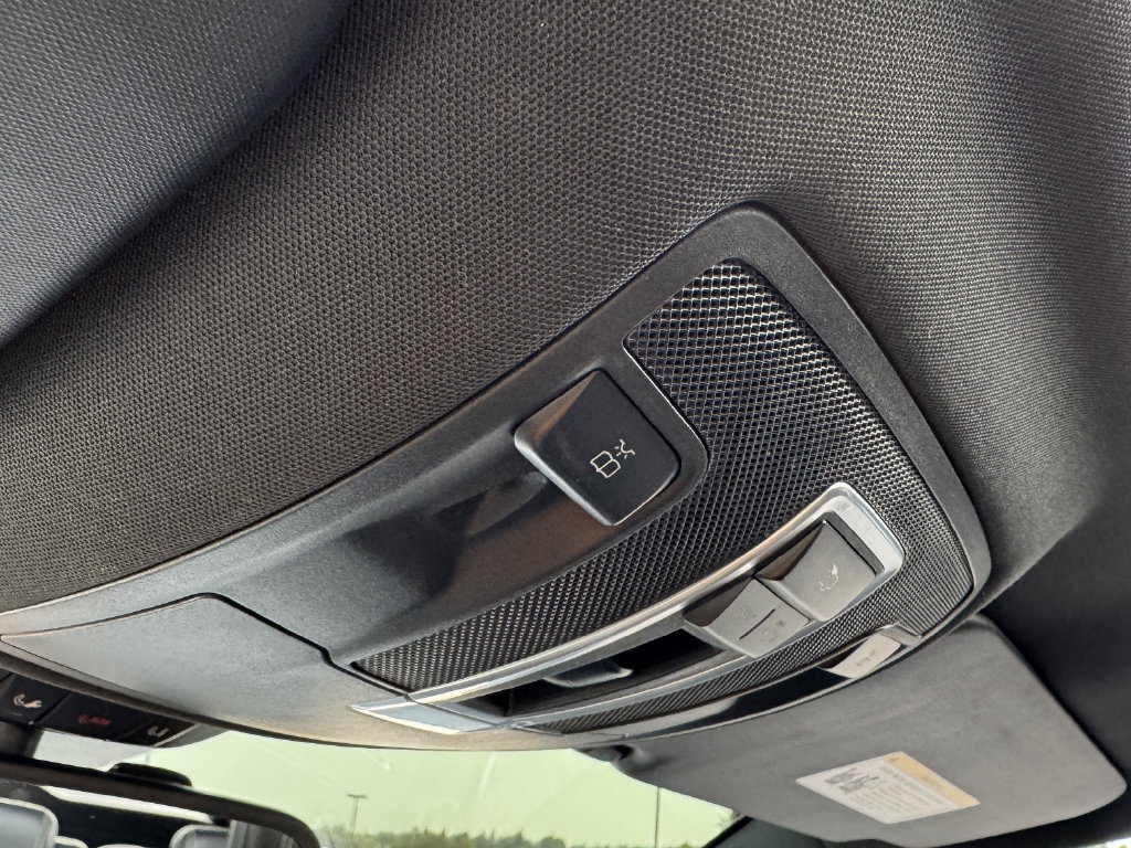 Used 2014 Mercedes-Benz ML 63 AMG 4MATIC image 34