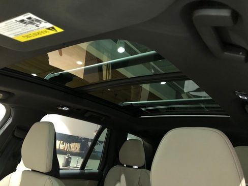 New 2026 Volvo XC90 B6 Plus w/ Protection Package Premier image 13