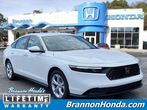 New 2025 Honda Accord LX image 1