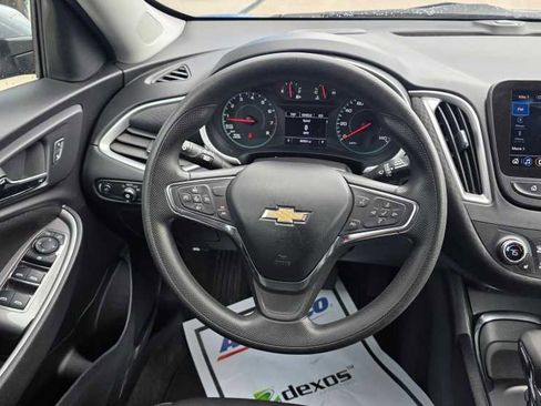 Used 2024 Chevrolet Malibu LT image 11