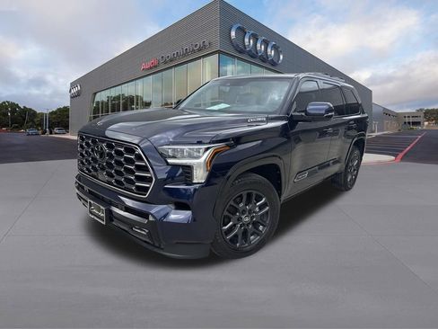 Used 2025 Toyota Sequoia Platinum image 1