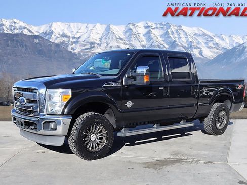 Used 2011 Ford F250 Lariat w/ Chrome Pkg image 1