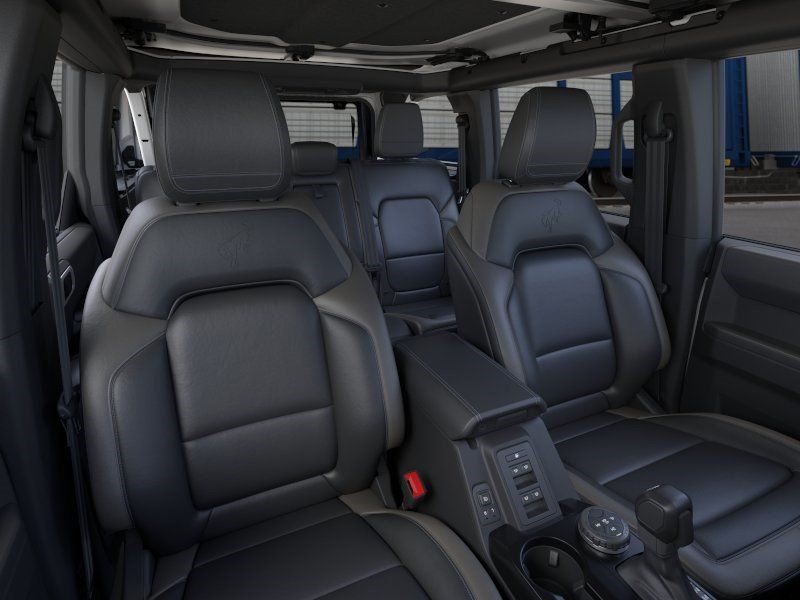 New 2026 Ford Bronco Outer Banks AWD/4WD image 10