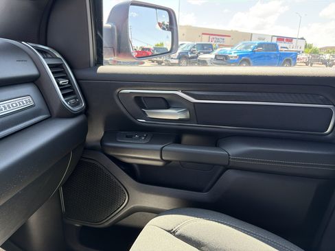 Used 2025 RAM 1500 Big Horn AWD/4WD image 26