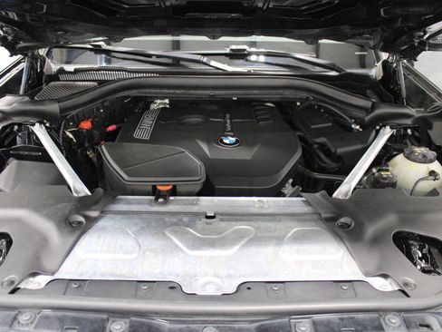 Used 2019 BMW X3 xDrive30i w/ Driving Assistance Package AWD/4WD image 10