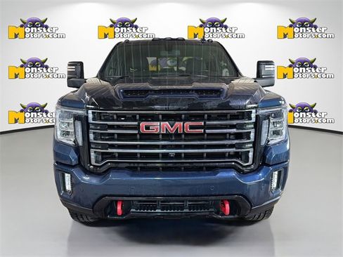 Used 2021 GMC Sierra 2500 AT4 w/ AT4 Preferred Package image 2