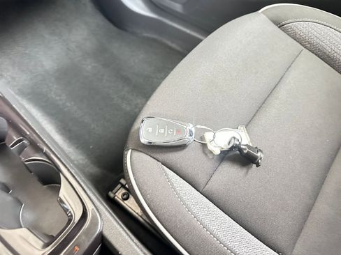 Used 2025 Chevrolet TrailBlazer LT image 22