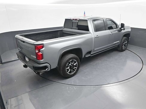 Used 2024 Chevrolet Silverado 2500 High Country w/ High Country Premium Package AWD/4WD image 36