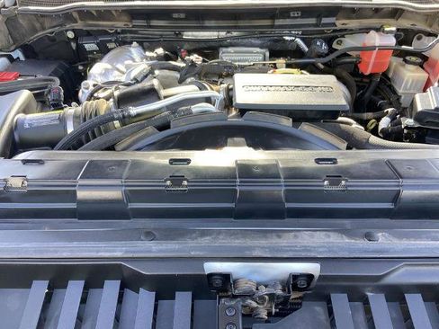 Used 2021 Chevrolet Silverado 2500 LTZ AWD/4WD image 26