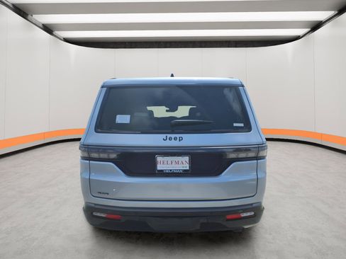 New 2026 Jeep Grand Wagoneer Limited AWD/4WD image 5