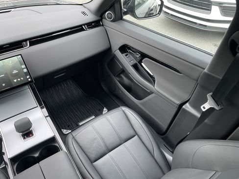 Certified 2024 Land Rover Range Rover Evoque S image 18