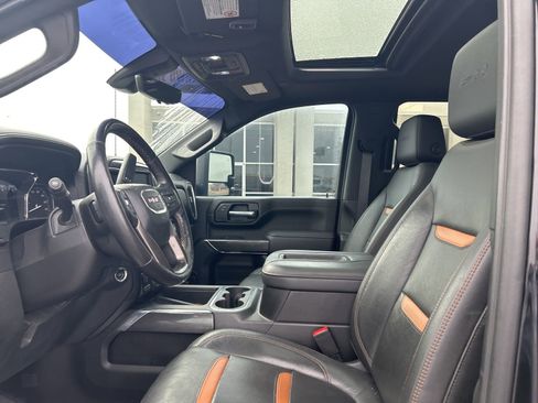 Used 2020 GMC Sierra 2500 AT4 w/ AT4 Premium Package image 15