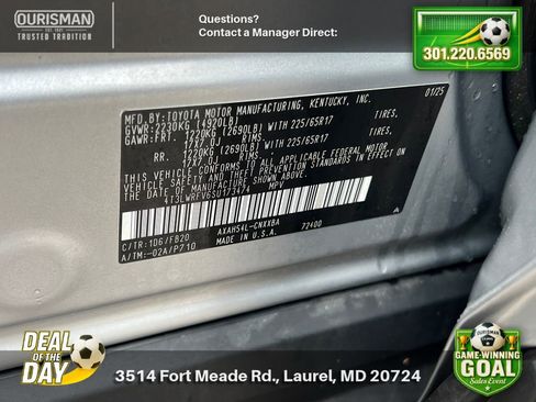 Used 2025 Toyota RAV4 LE AWD/4WD image 31