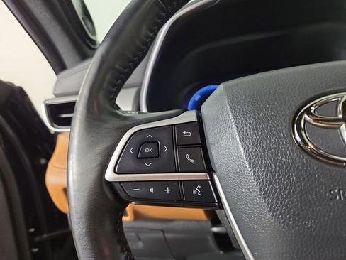 Used 2023 Toyota Highlander Platinum image 23