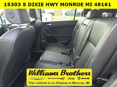 Used 2024 Volkswagen Tiguan SE image 26