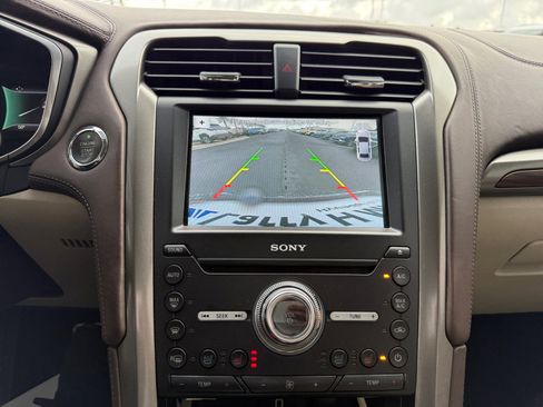 Used 2017 Ford Fusion Platinum image 29