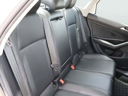 Used 2019 Volkswagen Jetta SE FWD image 12